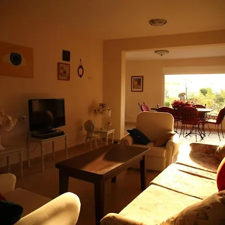 Vakantiehuis Art House Kosmaj 1