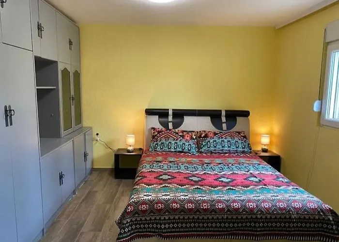 Art House Kosmaj 1 *